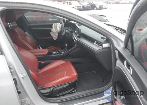 2021 Kia K5 Gt-Line z USA, uszkodzony, nr VIN 5XXG64J28MG080348